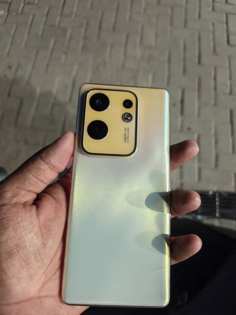 Infinix Zero 30 2