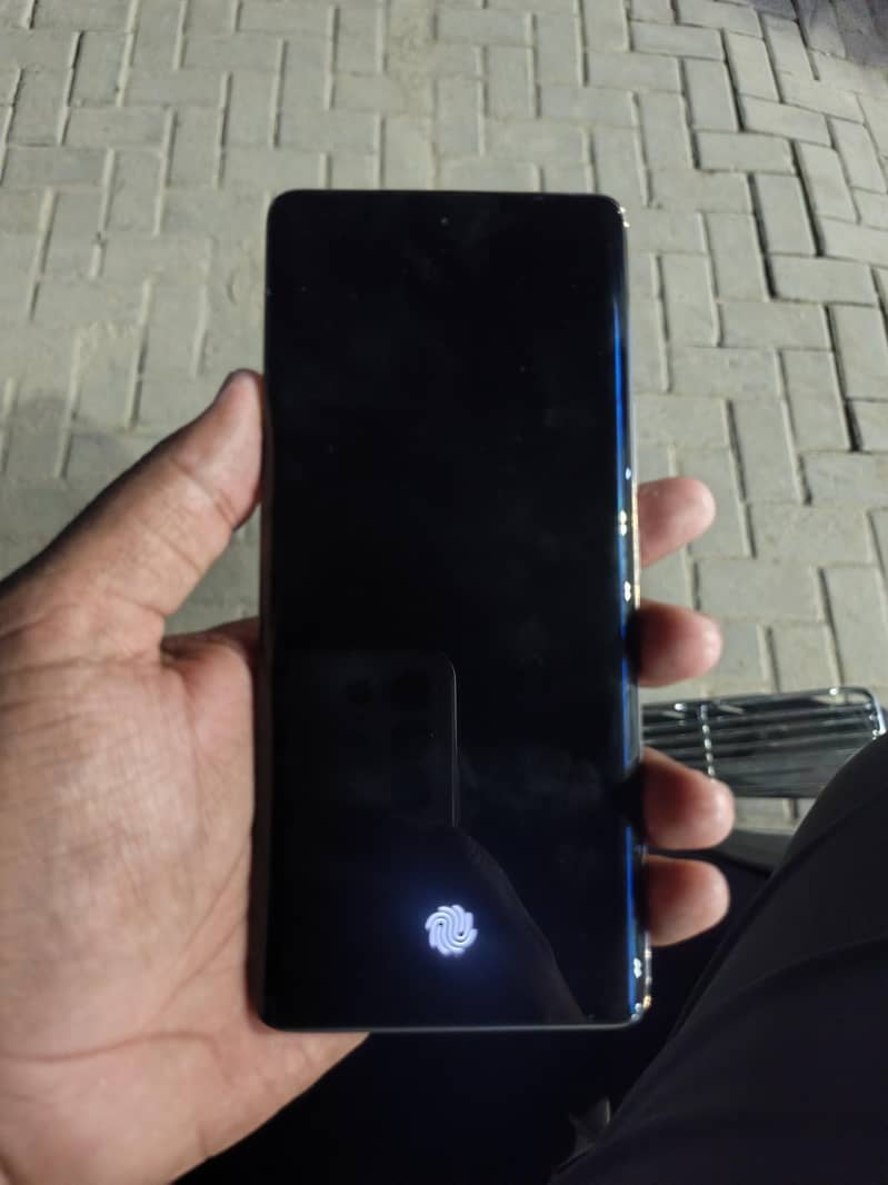 Infinix Zero 30 3