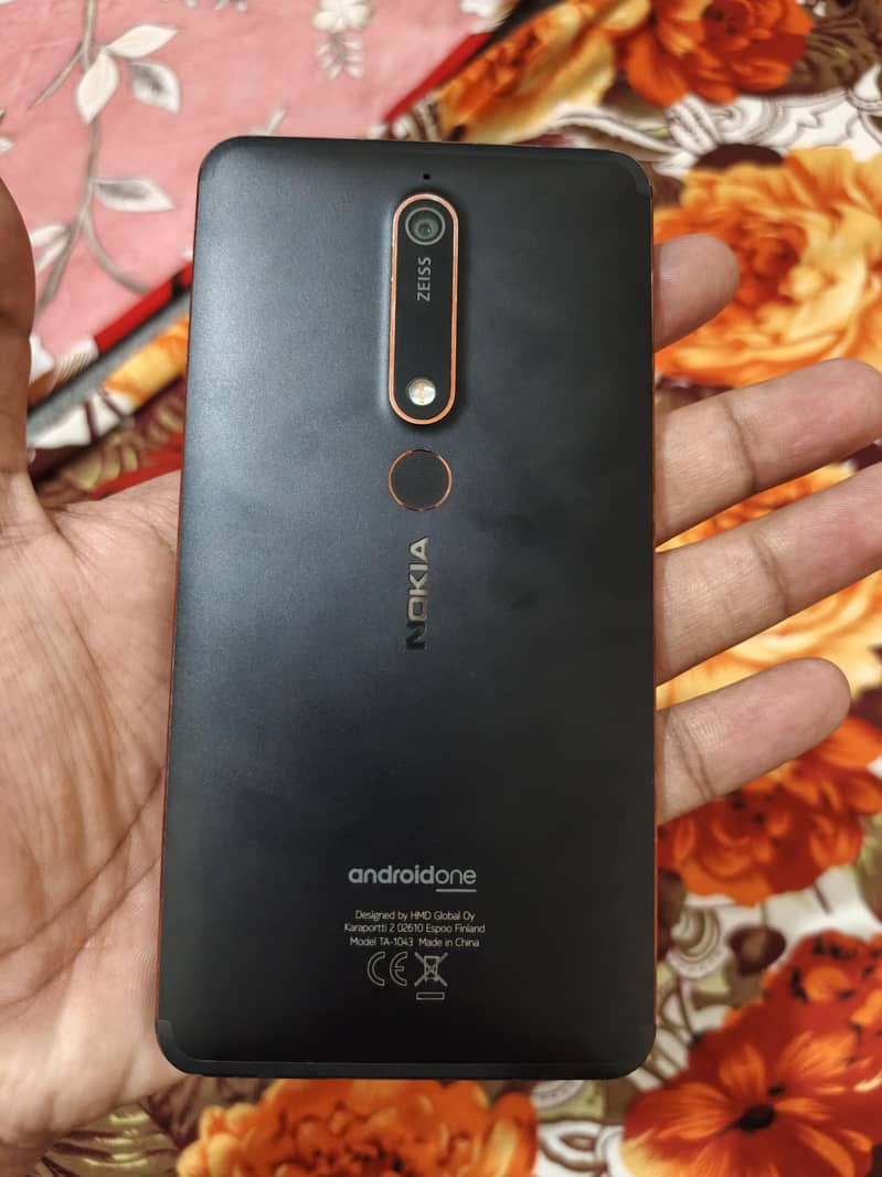 Nokia 6.1 plus 1