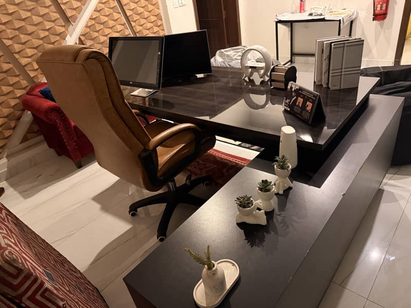 Office Table 1