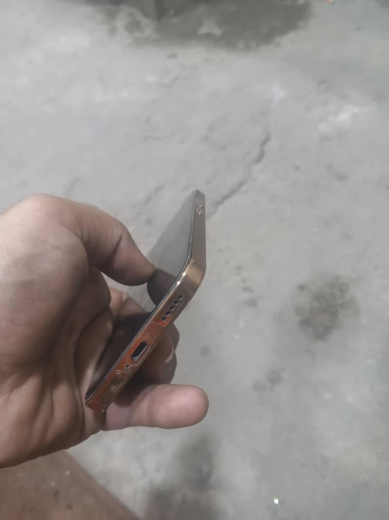 Honor x9d 1