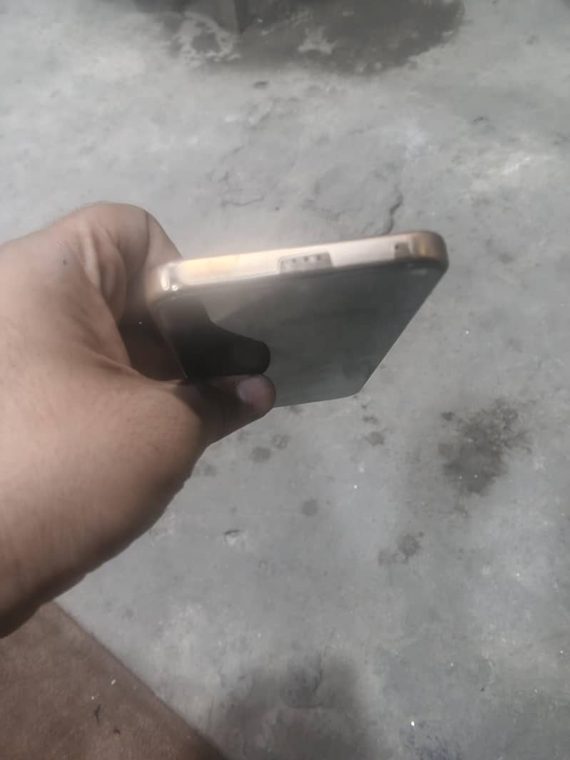 Honor x9d 2