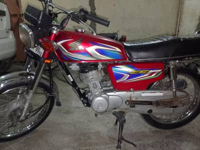 Honda CG 125 2022 Model – Lahore Registered – Red Colour