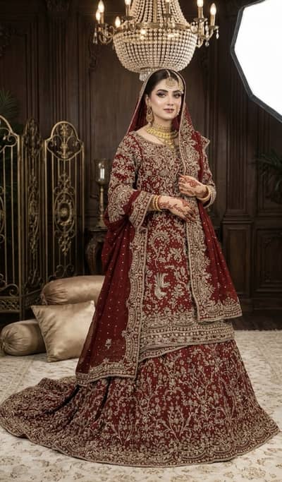 Used bridal farshi lahenga | luxury bridal dress | Small-medium size