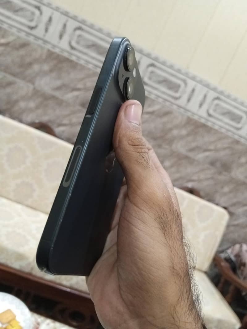 Apple iPhone 15 1