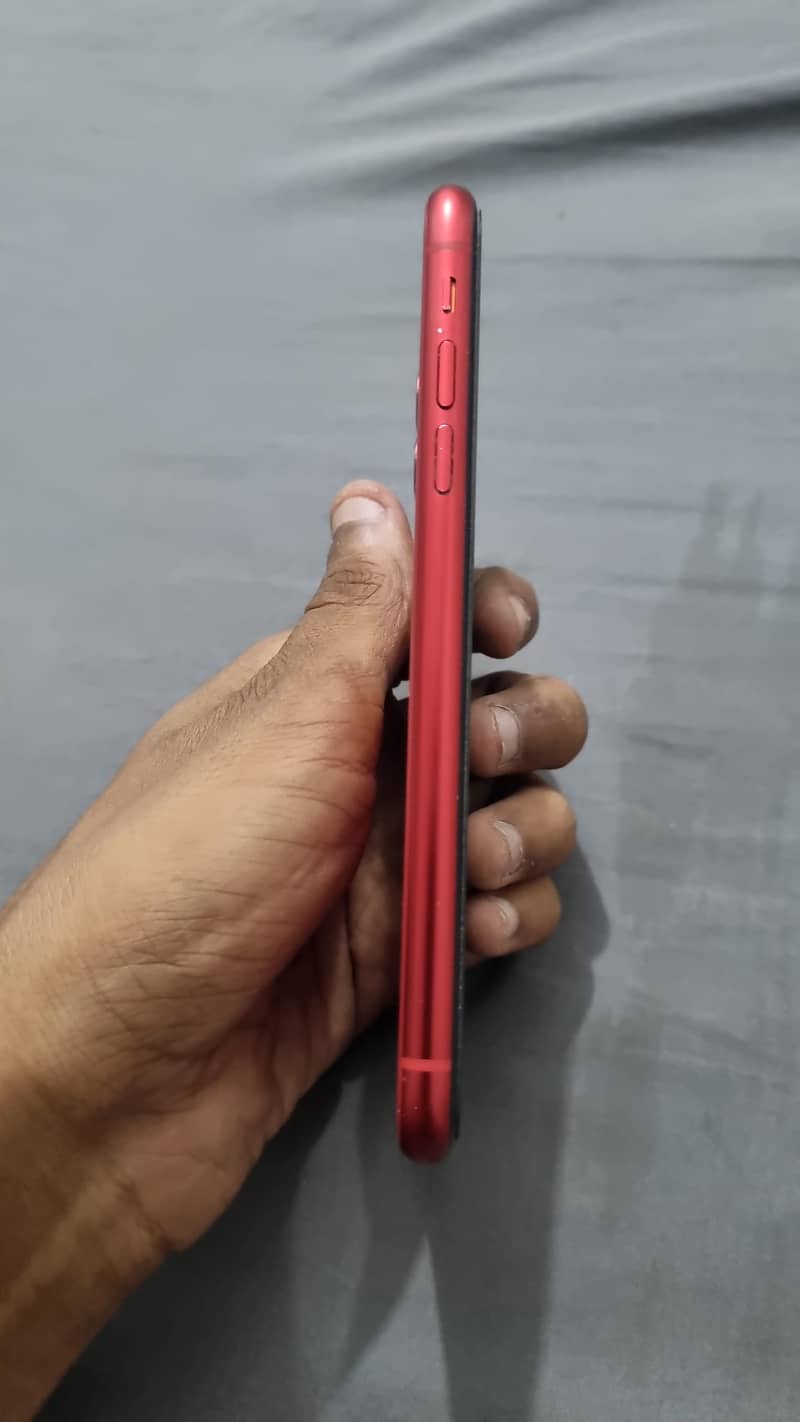Apple iPhone 11 2