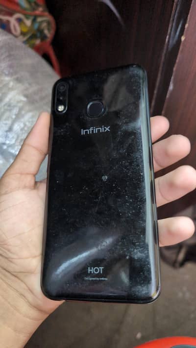Infinix Hot 8
