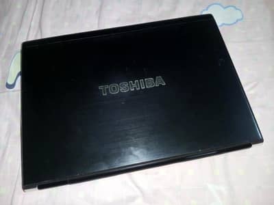 Toshiba Laptop Core i7 2nd Generation.