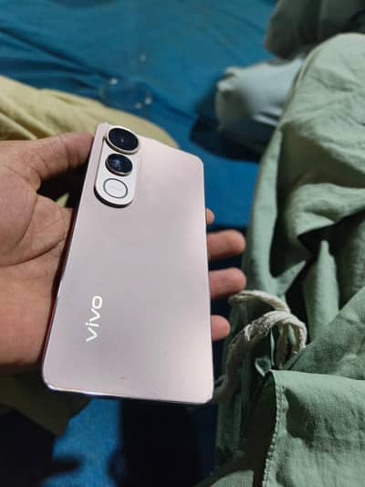 Vivo V50 Lite