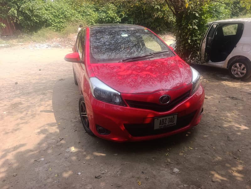 Toyota Vitz 2013 5