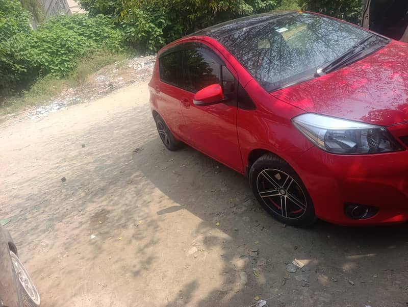 Toyota Vitz 2013 7
