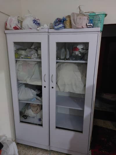 2 door almaari white color