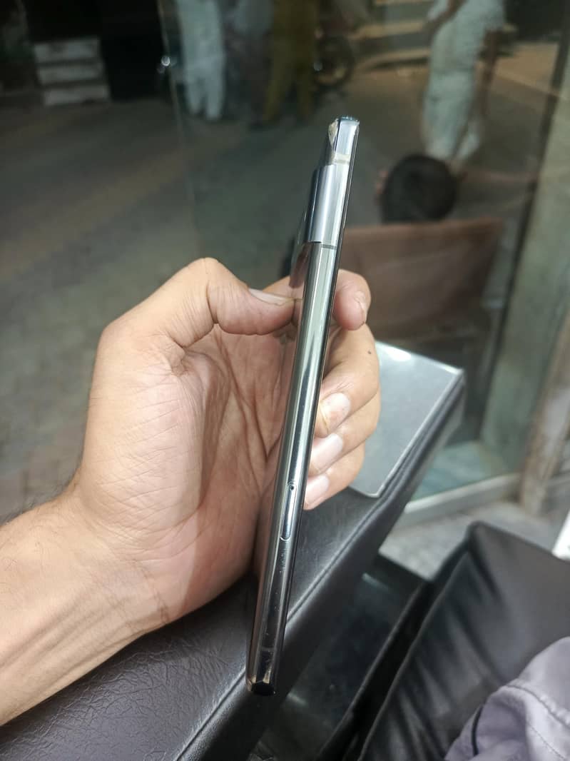 Google Pixel 7 Pro 4