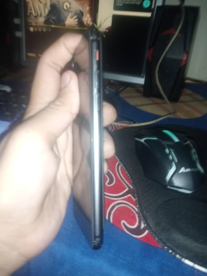 Apple iPhone 8 1