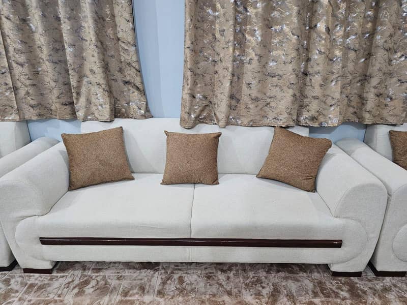SOFA SET 7 SEATER 2