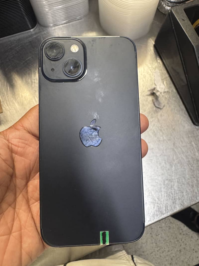 Apple iPhone 13 0