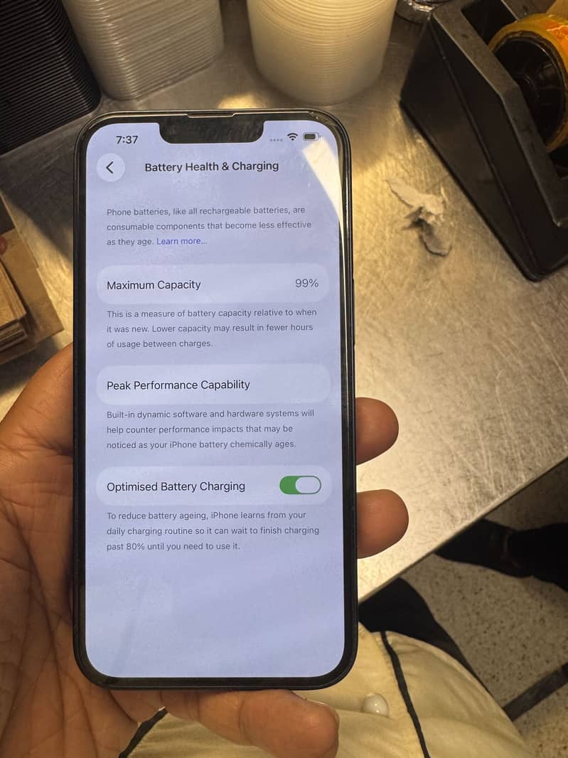 Apple iPhone 13 3