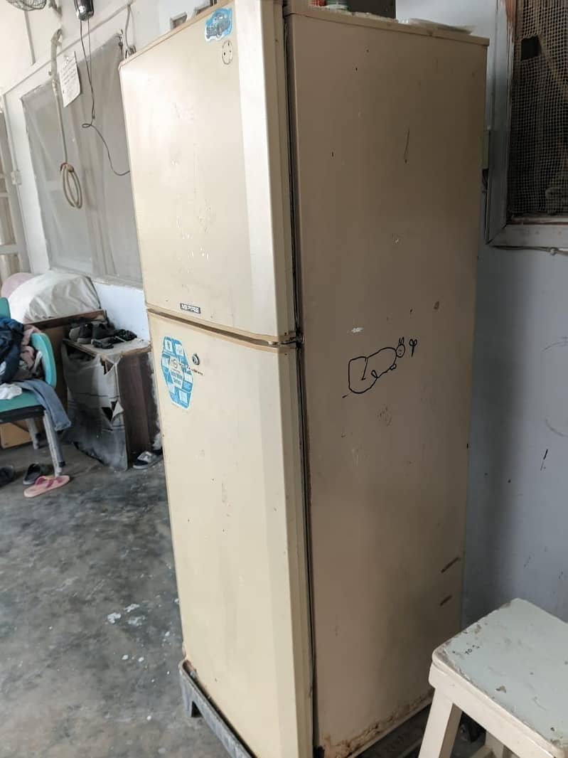 refrigerator 1