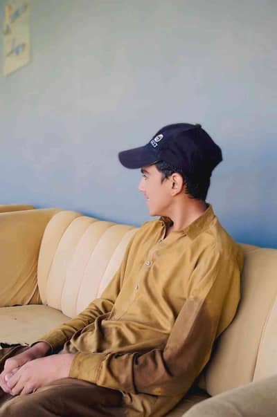 AHMED KHAN