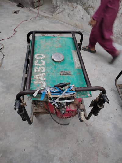 Jasco generator 5 kv 3000 RPM condition 10.7 demand 65.000