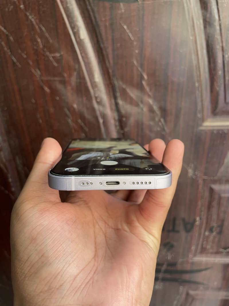 Apple iPhone 14 1
