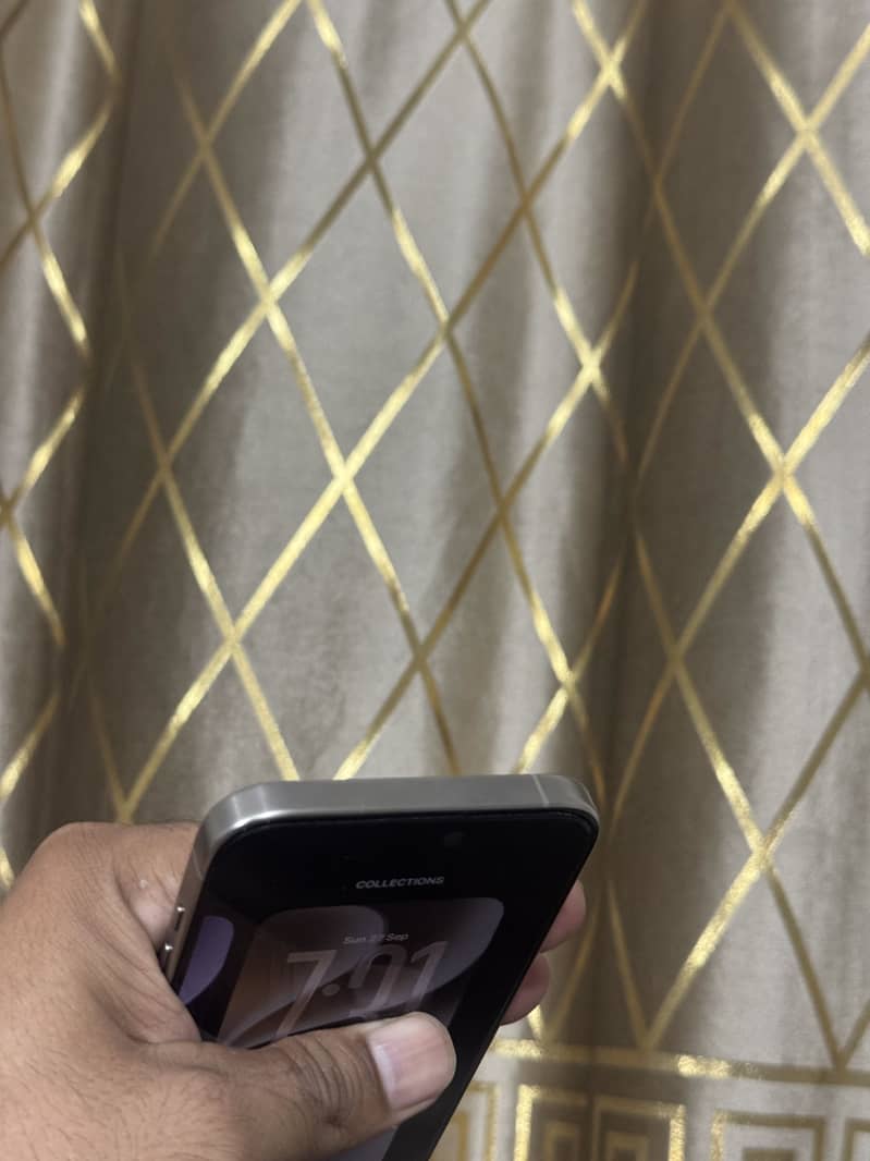 Apple iPhone 15 Pro Max 7