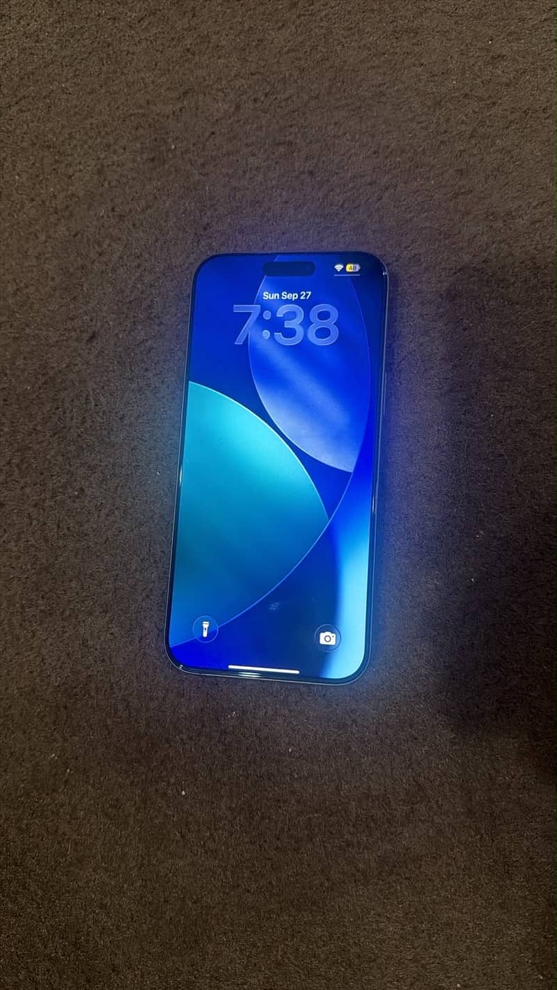Apple iPhone 16 Pro Max 0