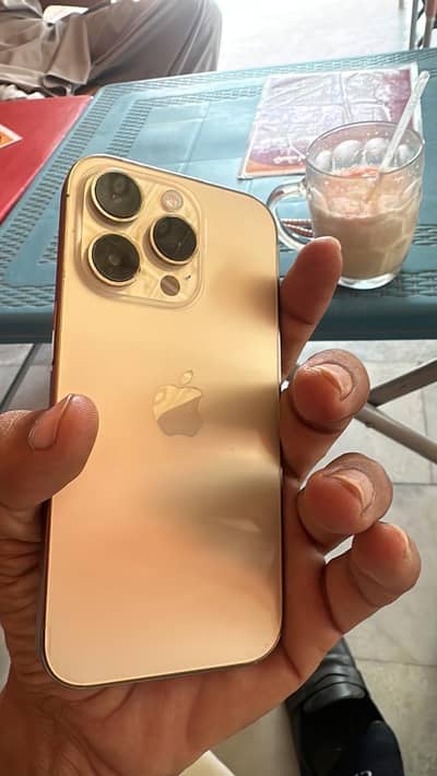 Apple iPhone 14 Pro