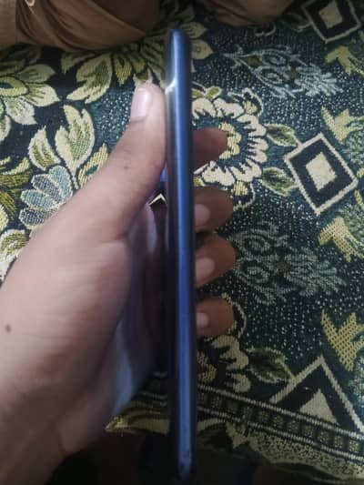 Vivo Y51s