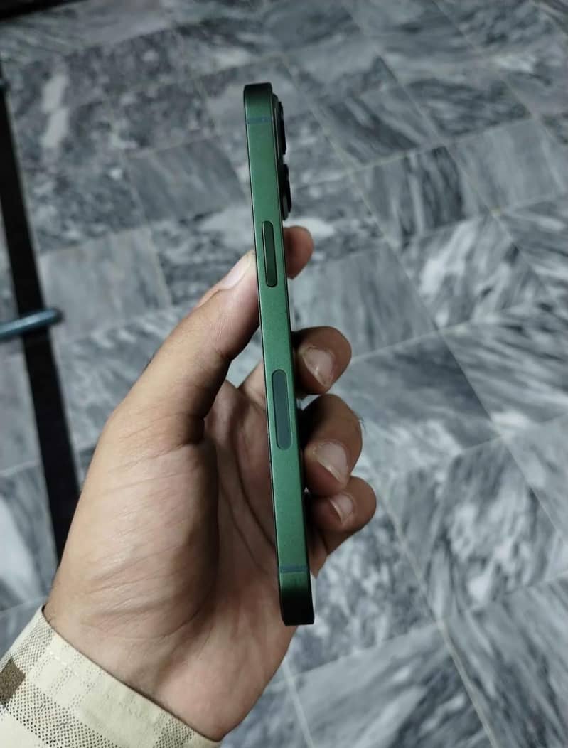 Samsung Mobile Note 10 Plus 3