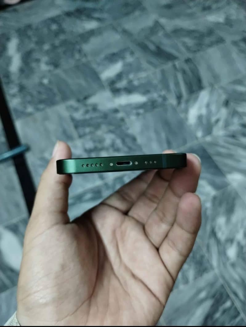 Samsung Mobile Note 10 Plus 4