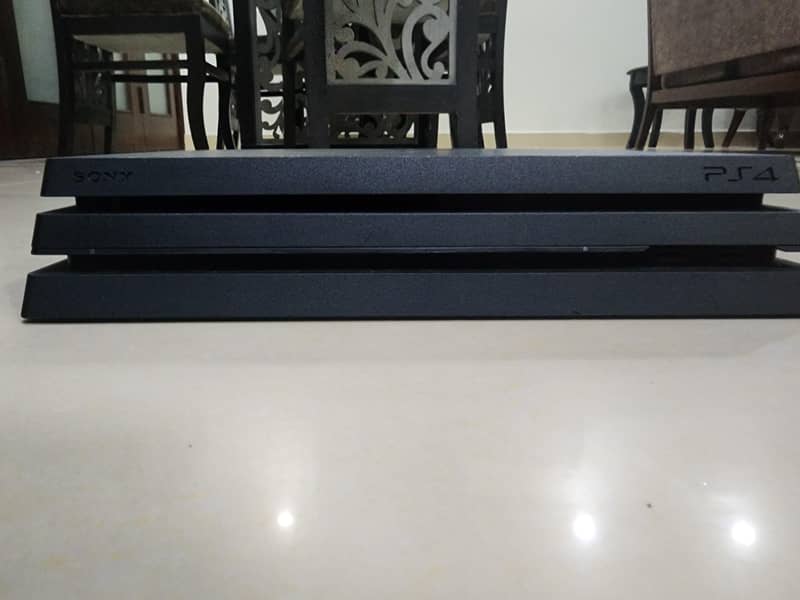 ps4 pro without controller or power cable 1
