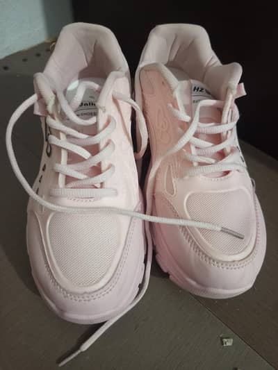 Women’s Pink Chunky Sneakers | Size 38 | Fits Size 8 | Like New