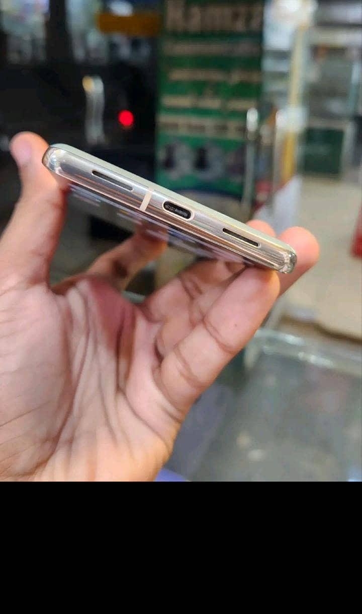 Google Pixel 7 Pro 4