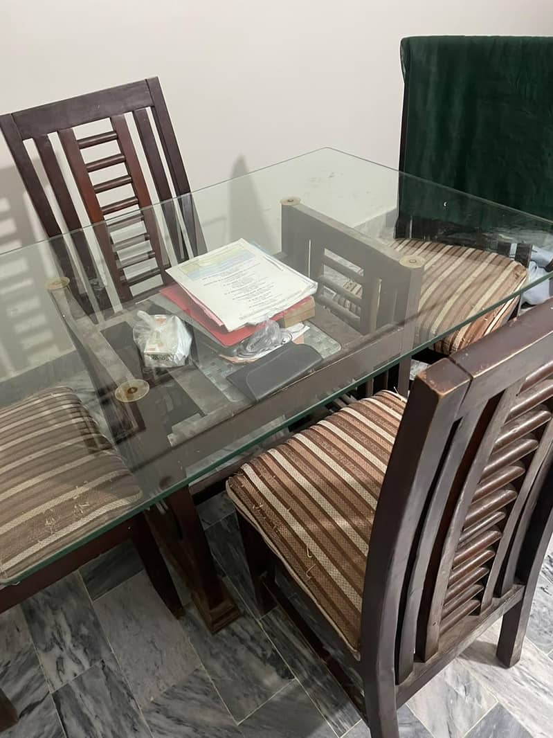 Dining Table 4 seater 1
