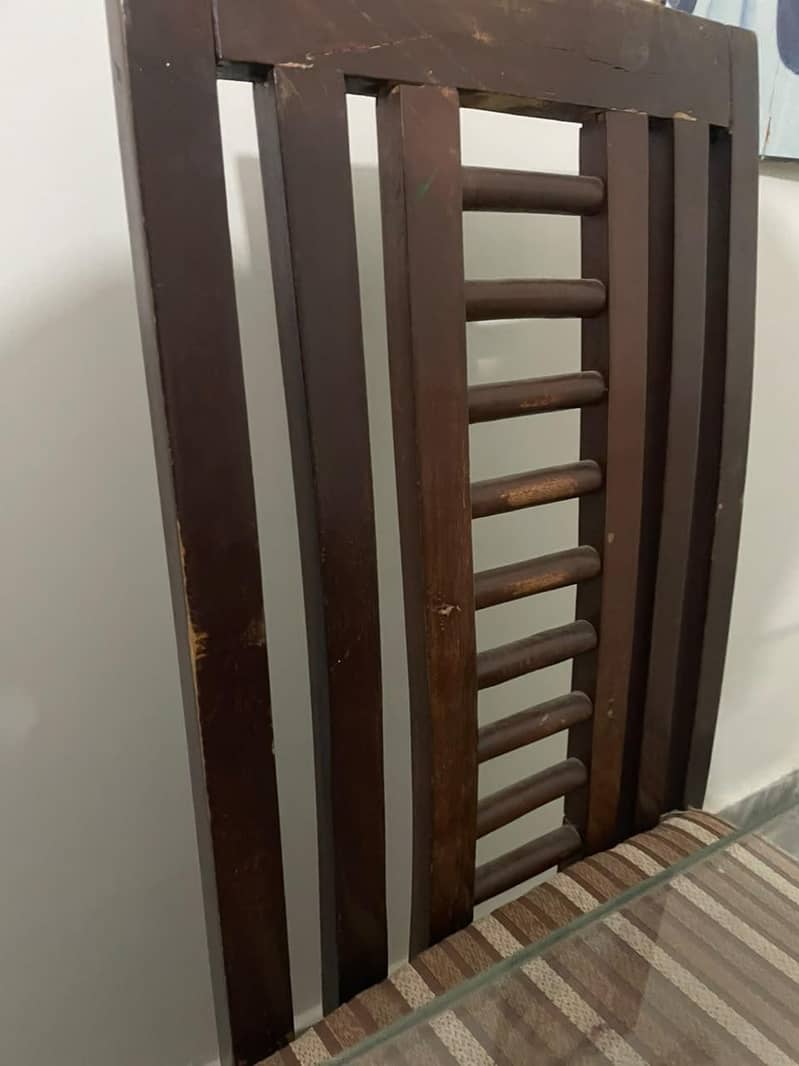 Dining Table 4 seater 4