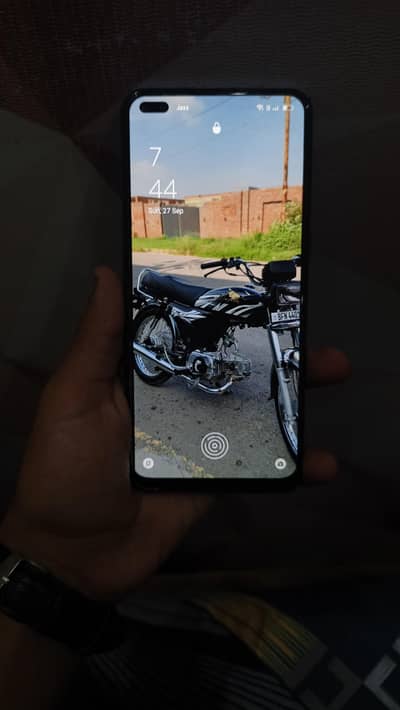 OPPO F17 Pro