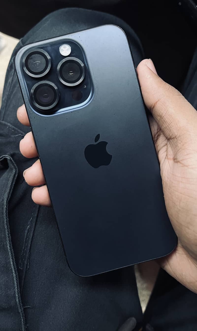 Apple iPhone 15 Pro 1