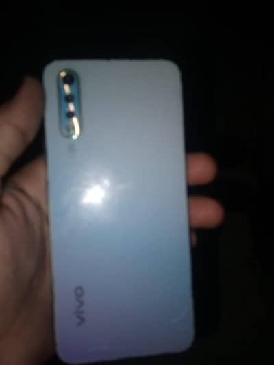 Vivo S1