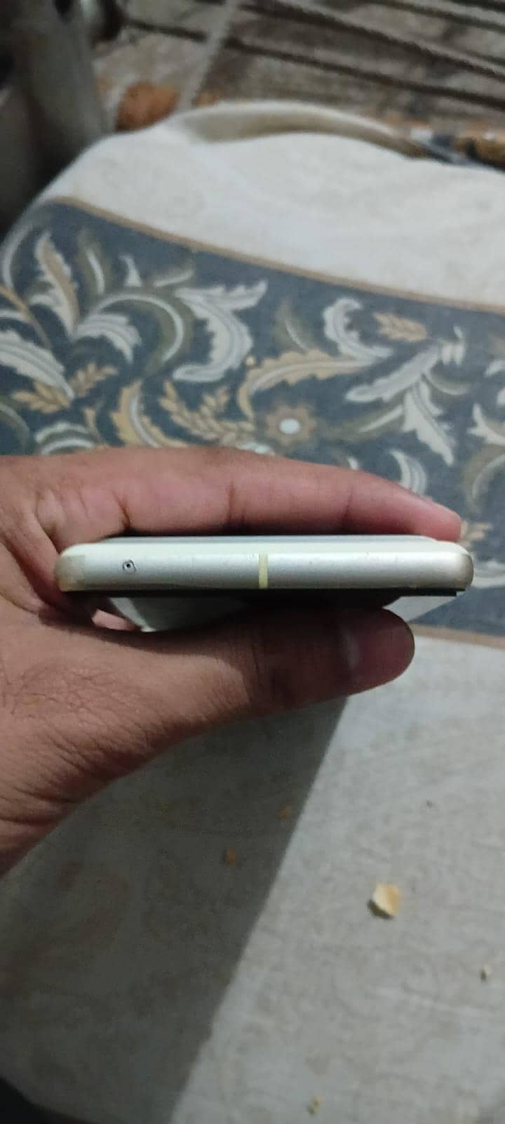 Google Pixel 7 4