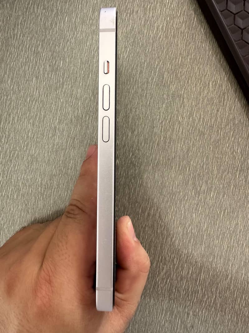 Apple iPhone 14 8