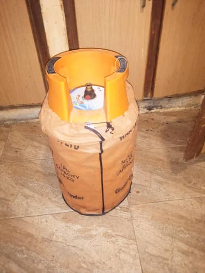 10kg cylinder (fiber) and stoves