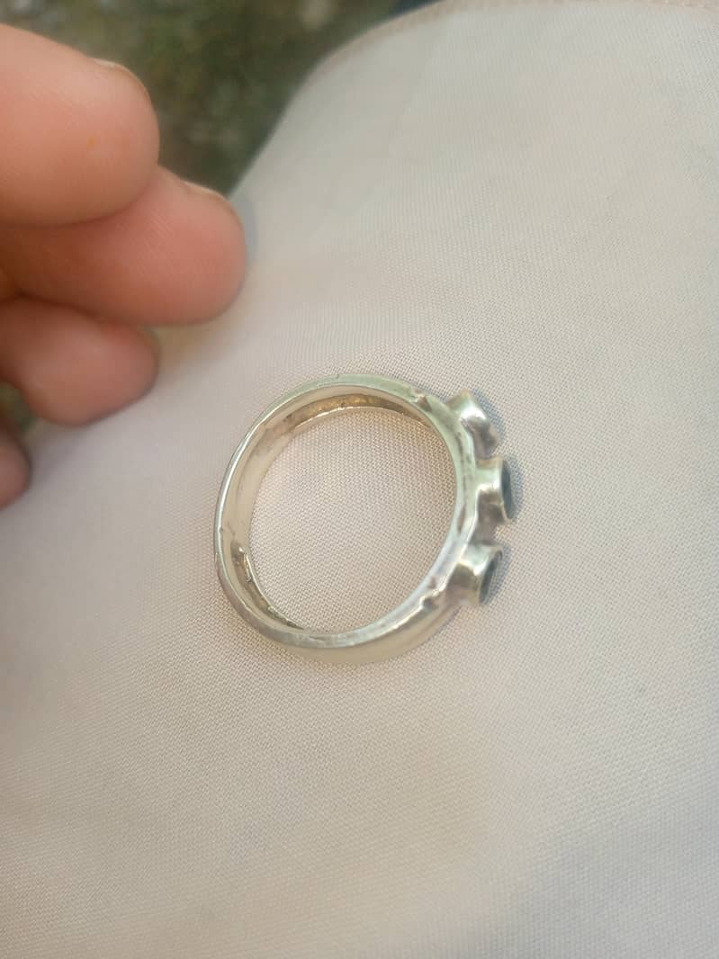 sapphire Ceylon ring 1