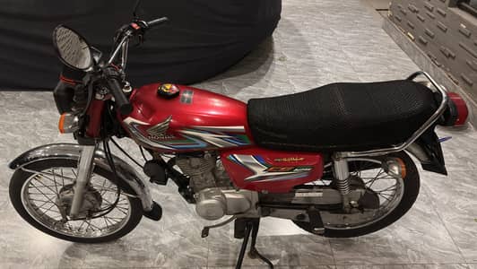 Honda cg 125 red colour for sale