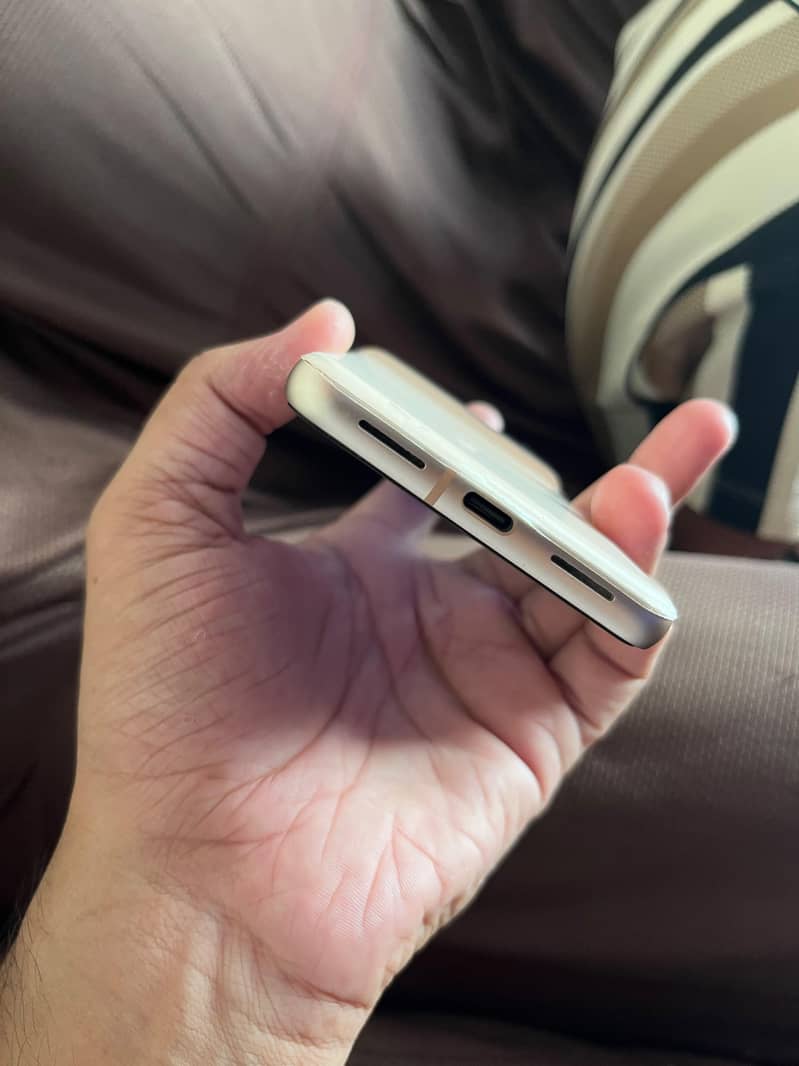 Google Pixel 8 1