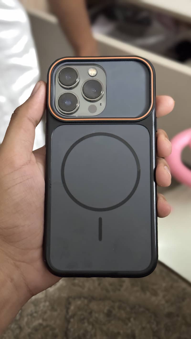 Apple iPhone 13 Pro 3