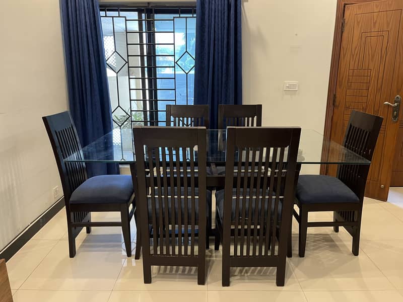 6 Seater Dining Table 0