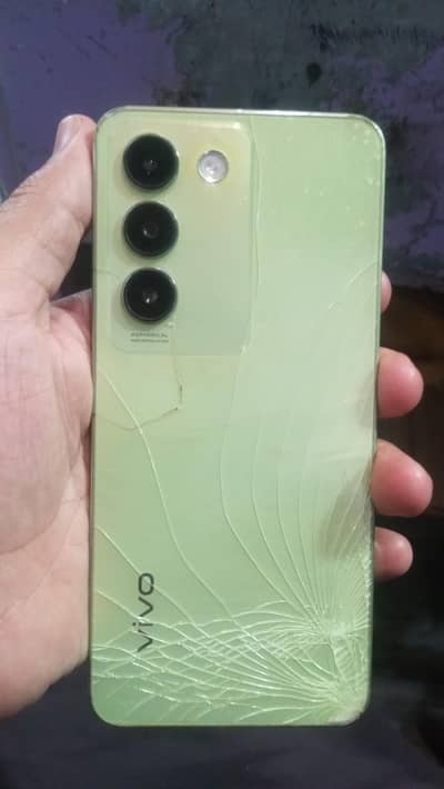 Vivo Y100