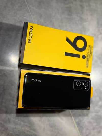 Realme 9i . . 6/128  all ok with box need cash