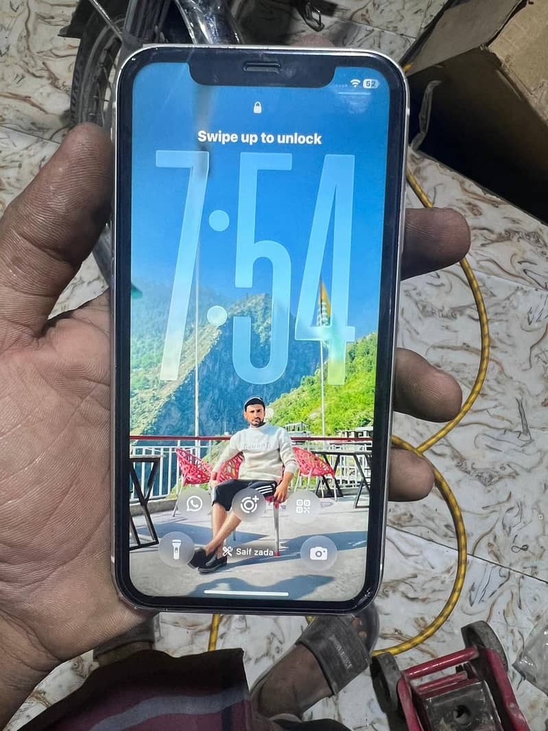 Apple iPhone 11 1